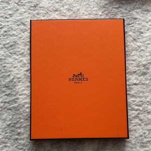 Hermès Orange Box 5” x 6.5”